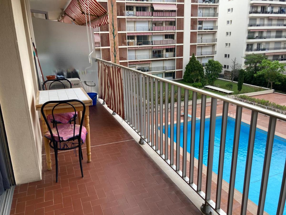 Studio Climatise Et Piscine En Bord De Mer Roquebrune-Cap-Martin Exterior foto